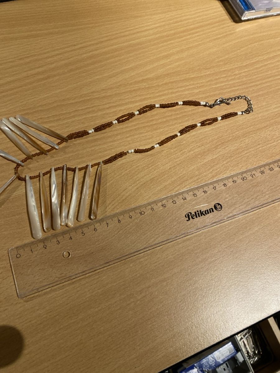 Ketten: Schicke Muschel-Kette, – Gebraucht aus Dulliken von Zuchu 1