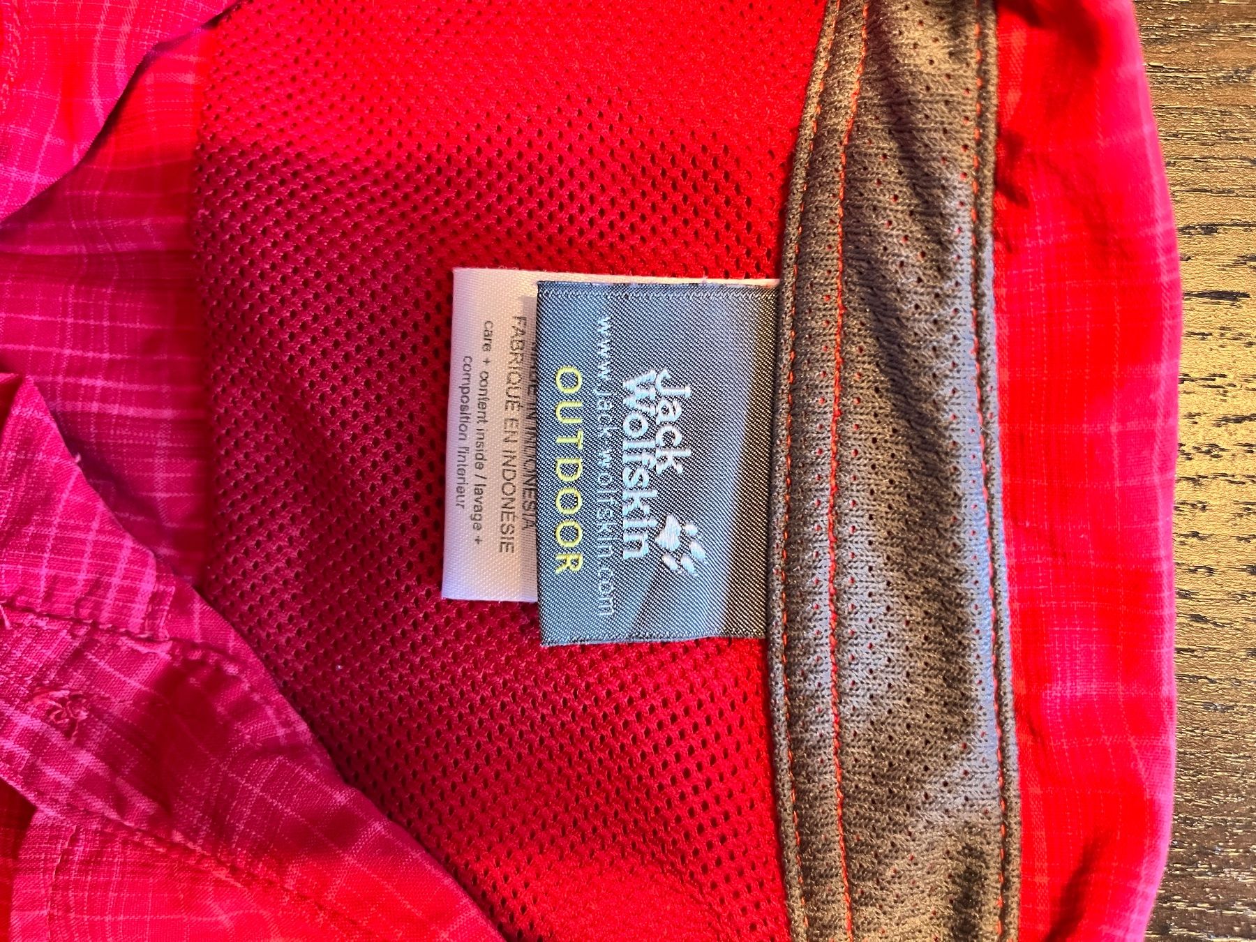Jack Wolfskin Camicette: Wanderhemd Jack Wolfskin Grösse S rot kariert – Usato da Bönigen venduto da mxelaniie 2