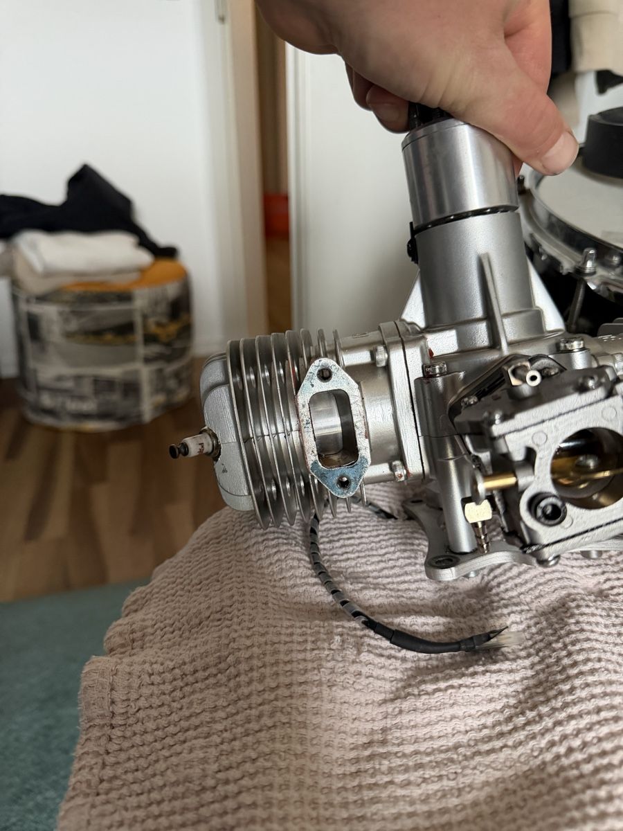 Motori: DLE 120 frisch revidiert – Usato da Erlinsbach SO venduto da Laserexp74 1