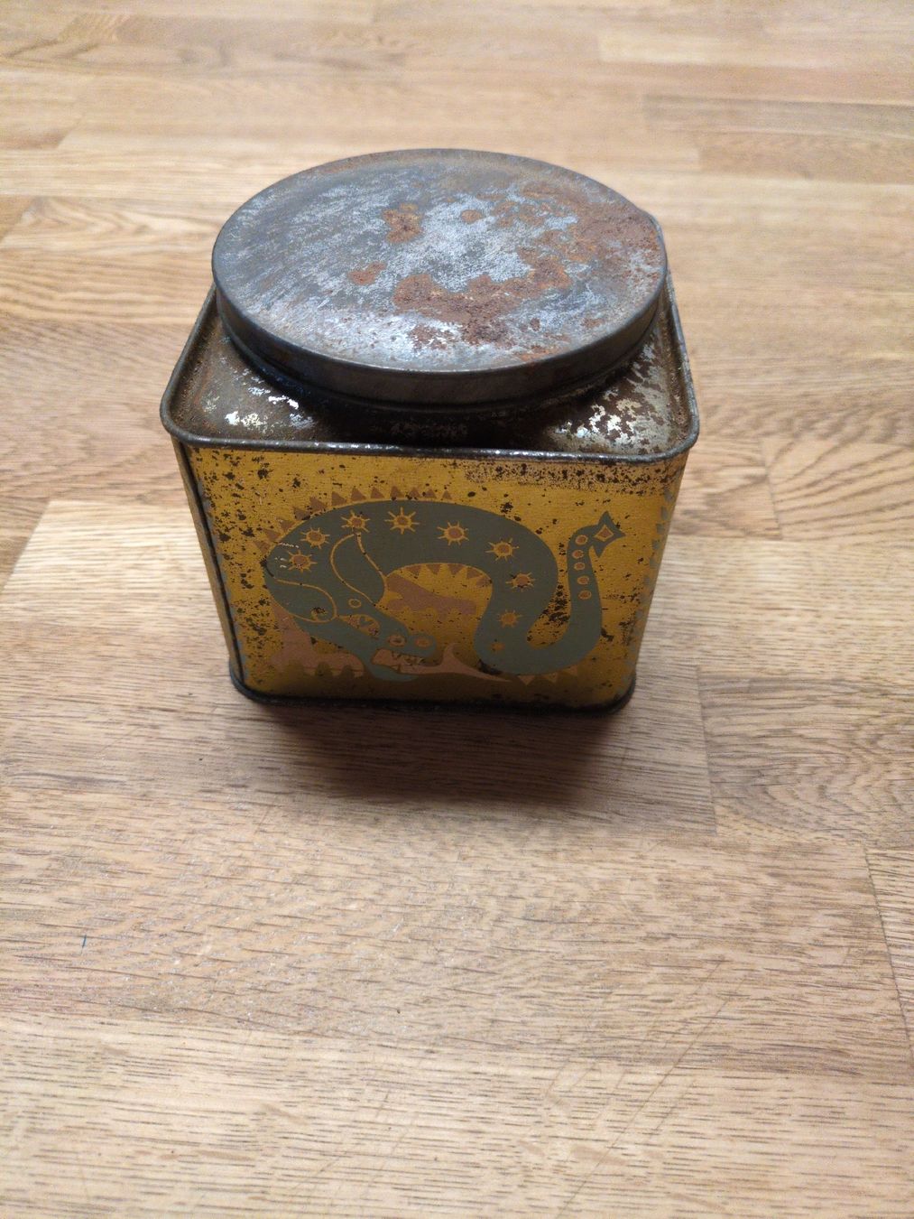 Dosen: Antike Teedose Blechdose mit Deckel Vintage  – Gebraucht aus Fankhaus (Trub) von sun_7677