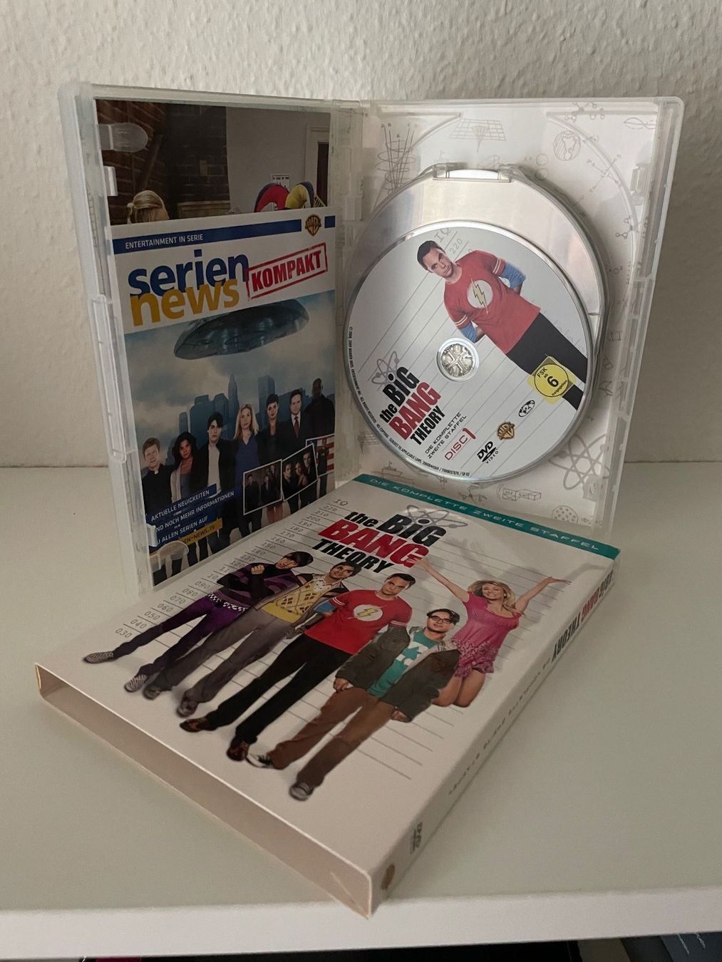 Tutti i DVDs: The Big Bang Theory – Nuovo (secondo la descrizione) da Riehen venduto da M.S.DVD 3