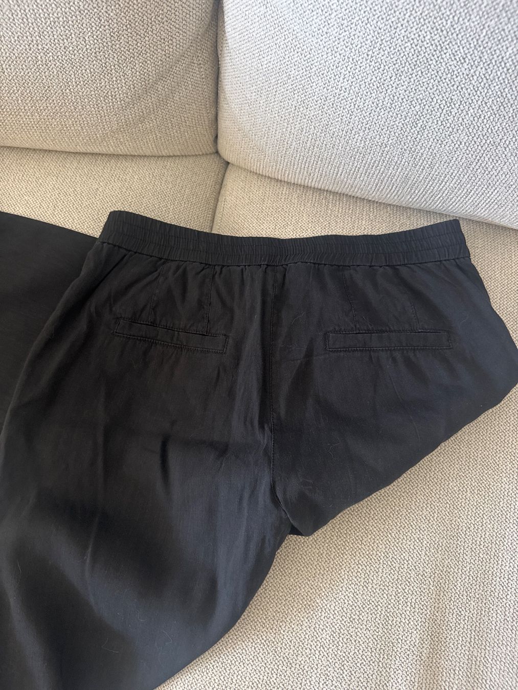 Pantaloni: Leichte Sommerhose von Marc Cain, Gr. 42 – Usato da Wollerau venduto da Rentom69 1