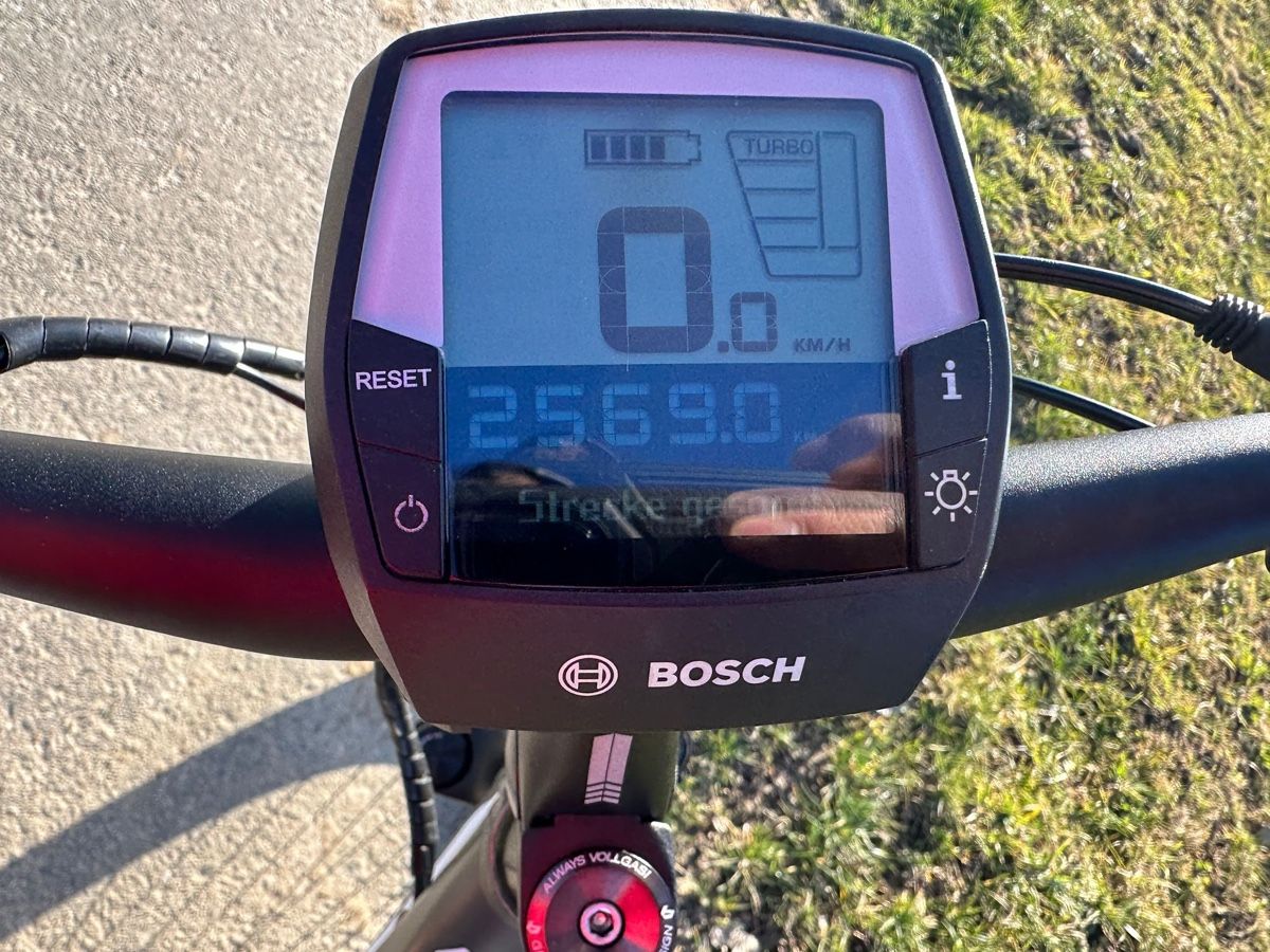 Bergamont Velos: Bergamont E-Ville E-Bike mit tiefem Einstieg – Gebraucht aus Zwingen von  2