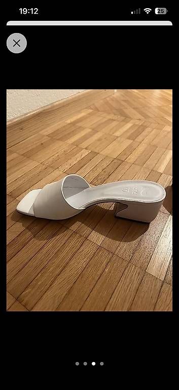 Chaussures femmes: Sandalen Segio Rossi 38.5 – D'occasion à Zürich par han_tjg5 2