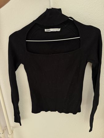 Zara Cut Out Sweater Size M