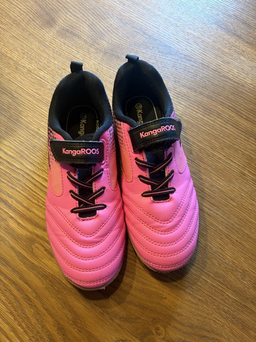 Scarpe per ragazze: Kangaroos Hallenschuhe – Nuovo (secondo la descrizione) da Uebeschi venduto da lee-elle 1