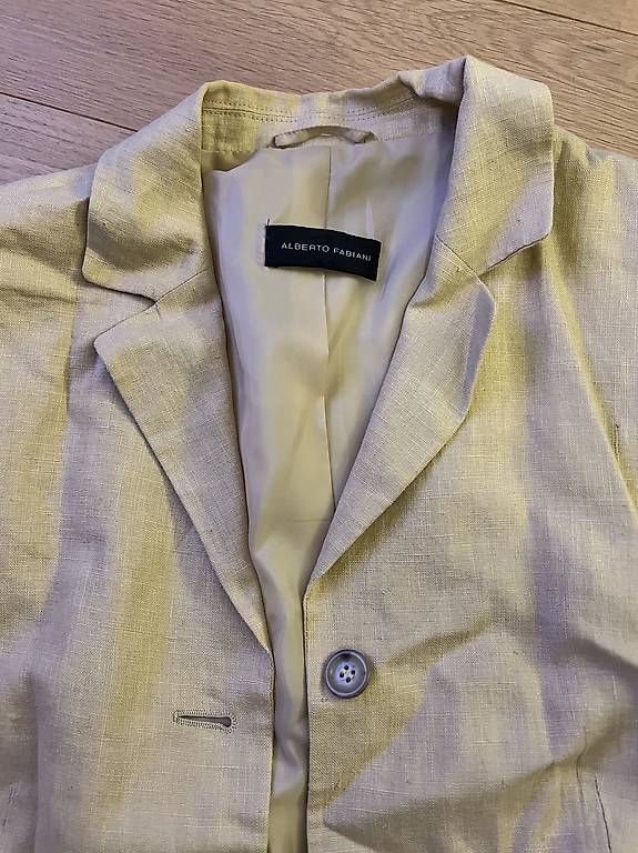 Giacche: Blazer beige 100% Cotton – Usato da Birsfelden venduto da Birsfelden_giveaway
