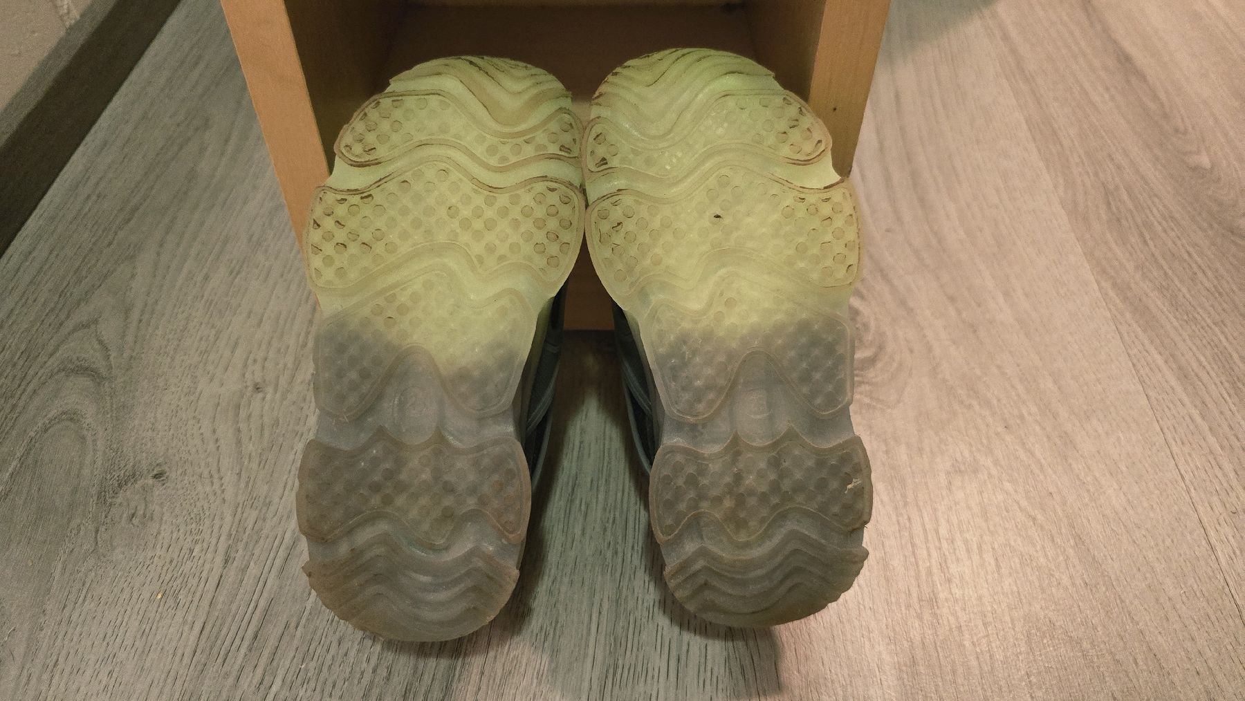 Chaussures garçon: Sneaker gr. 28  mit Led lights – D'occasion à Wängi par tamaso11 4