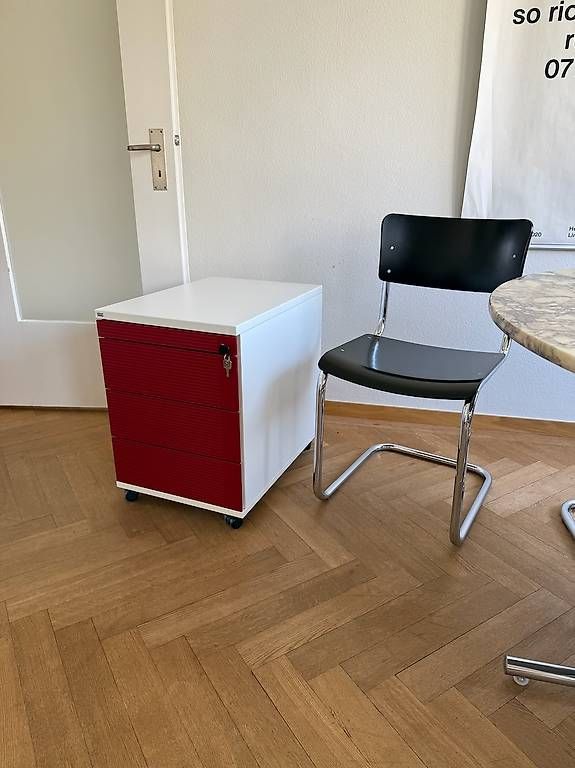 Banconi: SEDUS Rollcontainer 60x43x60, abschliessbar – Usato da Zürich venduto da FILIP06 4