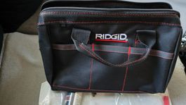 Ridgid avec accessoires état neuf