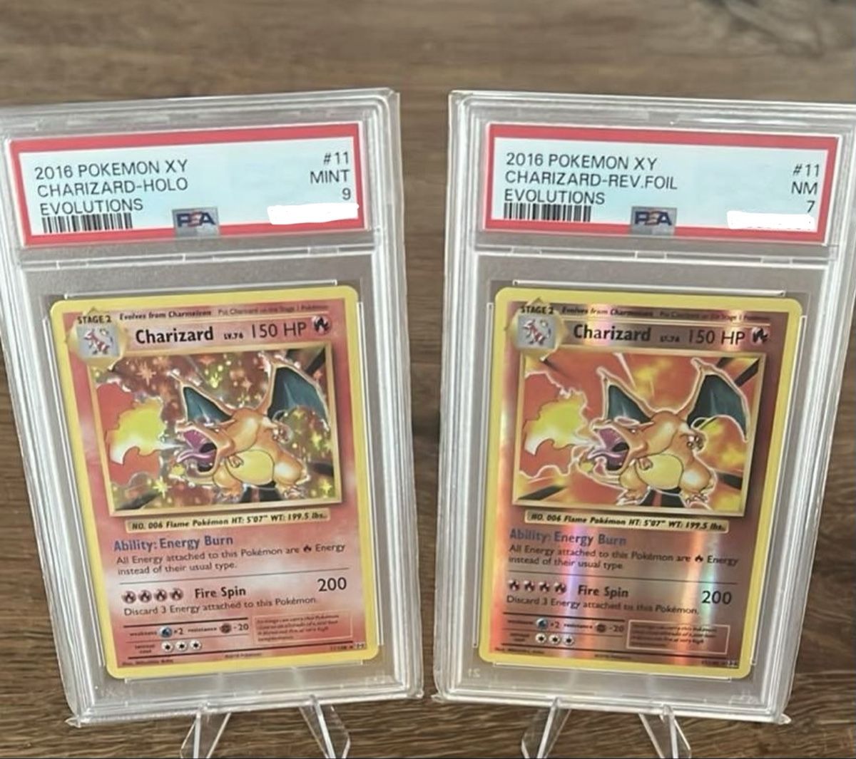 Pokémon Carte collezionabili: 2 Pokemon Karten Charizard 2016 Evolutions PSA 9 und 7 – Nuovo (secondo la descrizione) da Aegerten venduto da DavKev10