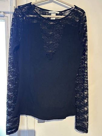 2 festliche Damen Oberteile S