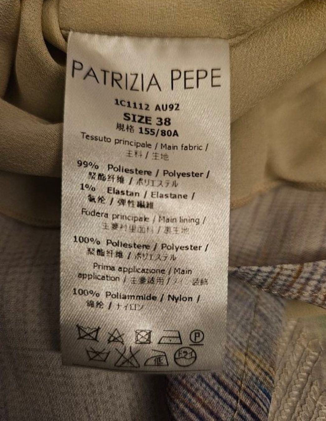 Patrizia Pepe Top: Top mit Blumenmuster, Gr 38 Patrizia Pepe – Nuovo (secondo la descrizione) da Ormalingen venduto da nomolnoi 7