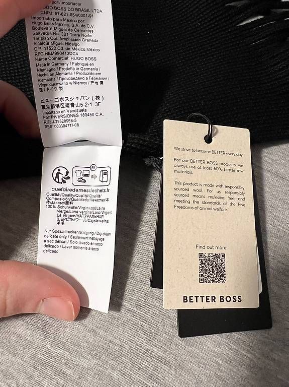 Sciarpe: Hugo Boss Schal Schwarz Herren – Usato da Lufingen venduto da luc_g6rv 3