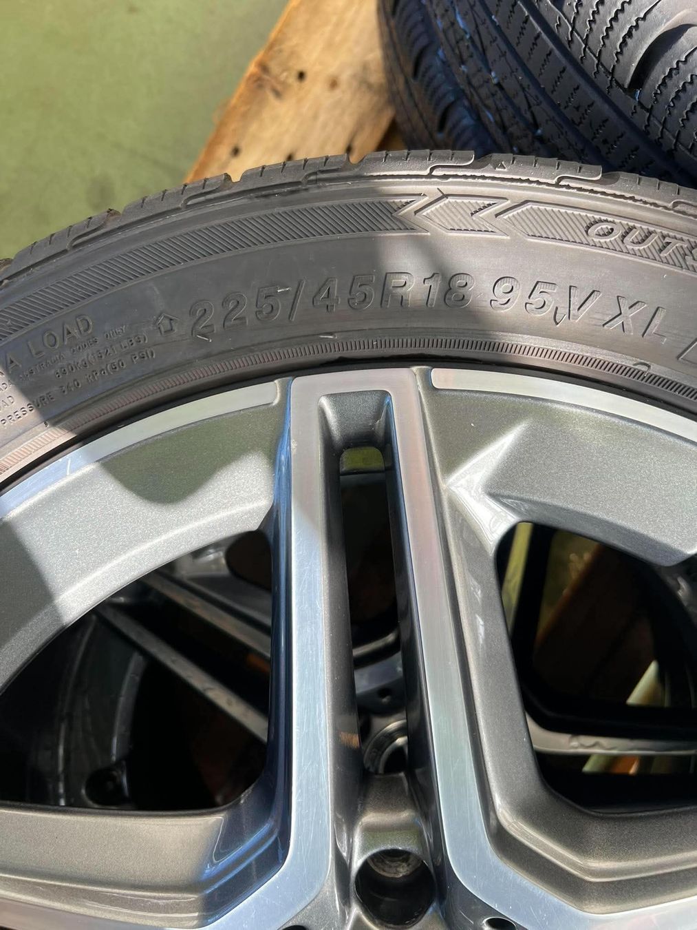 Mercedes-Benz Felgen: AMG-Felgen – Gebraucht aus Basel von faz_hdd8 4