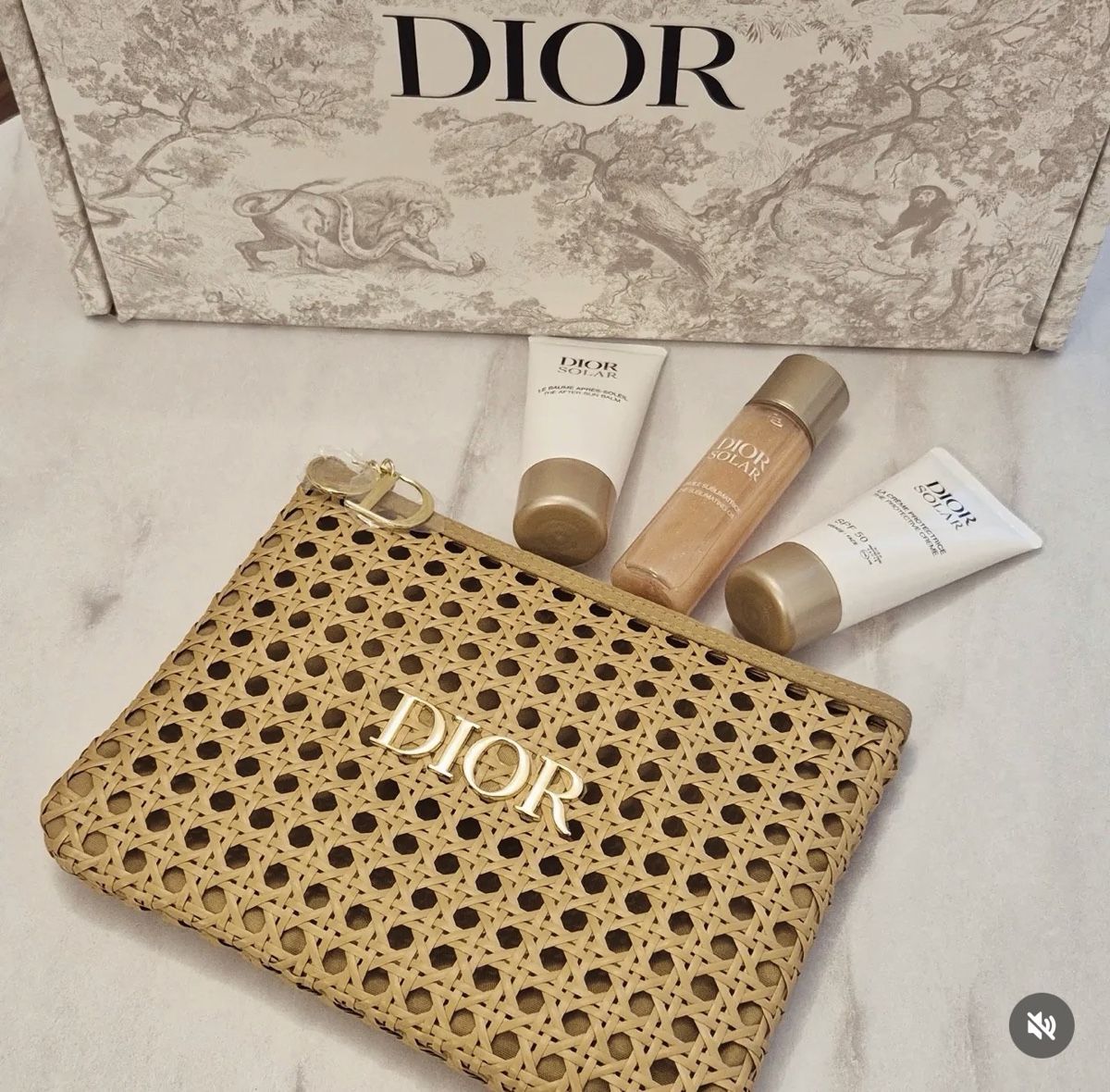 Borse: Dior Solar 2026 Pouch(only ) – Nuovo e nell'imballaggio originale da Chur venduto da Madeys 3