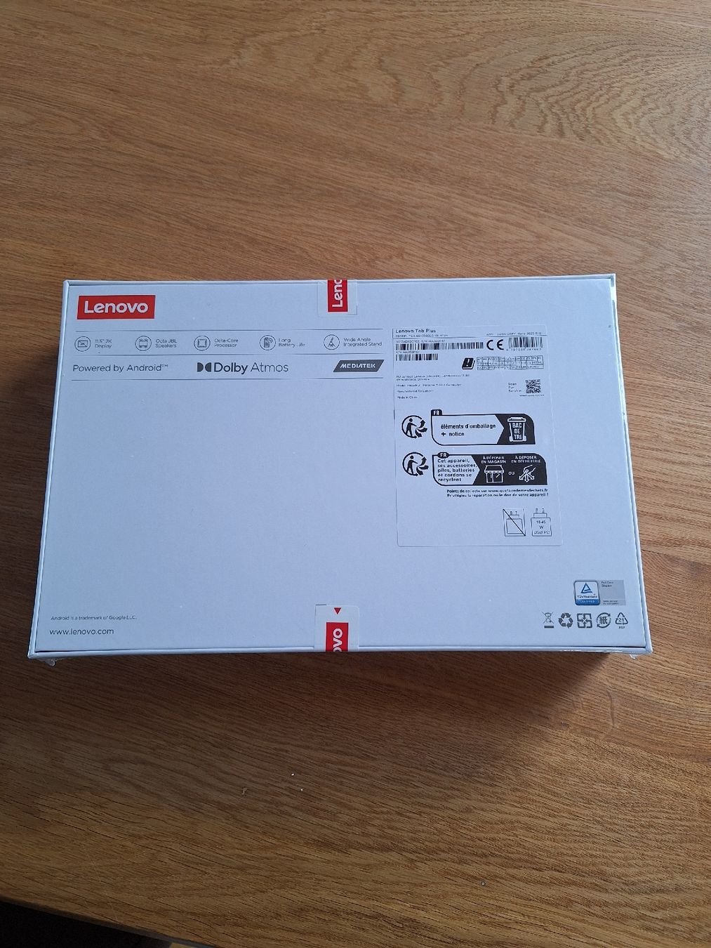Lenovo Tablet PC: Lenovo tap plus Tablett  – Nuovo e nell'imballaggio originale da Willisau venduto da Abei 1