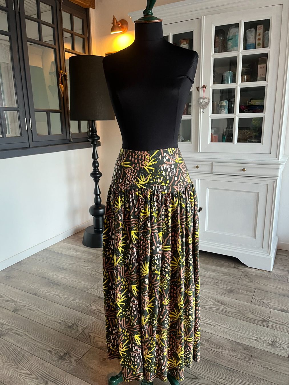 Skunkfunk Gonne: Jupe Skunkfunk SKFK 36 – Usato da Seiry venduto da vanille08