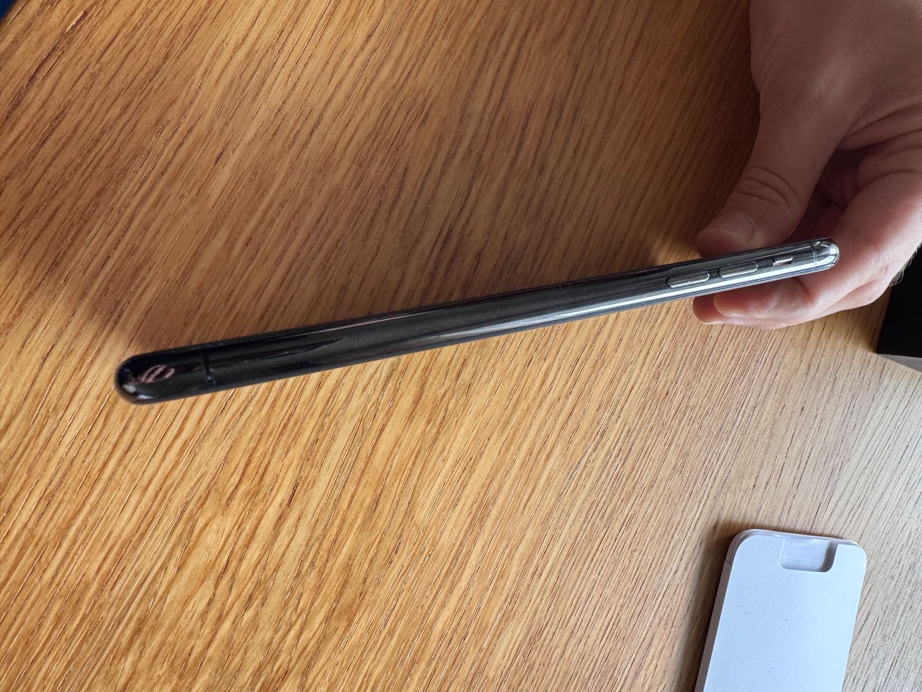 Apple Telefoni cellulari / Smartphones: iPhone 11 Pro Max 256 gb – Usato da Hombrechtikon venduto da Albina_ 5