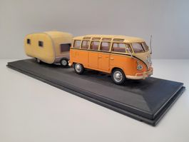 VOLKSWAGEN BUS SAMBA MIT WOHNWAGEN (1/43)