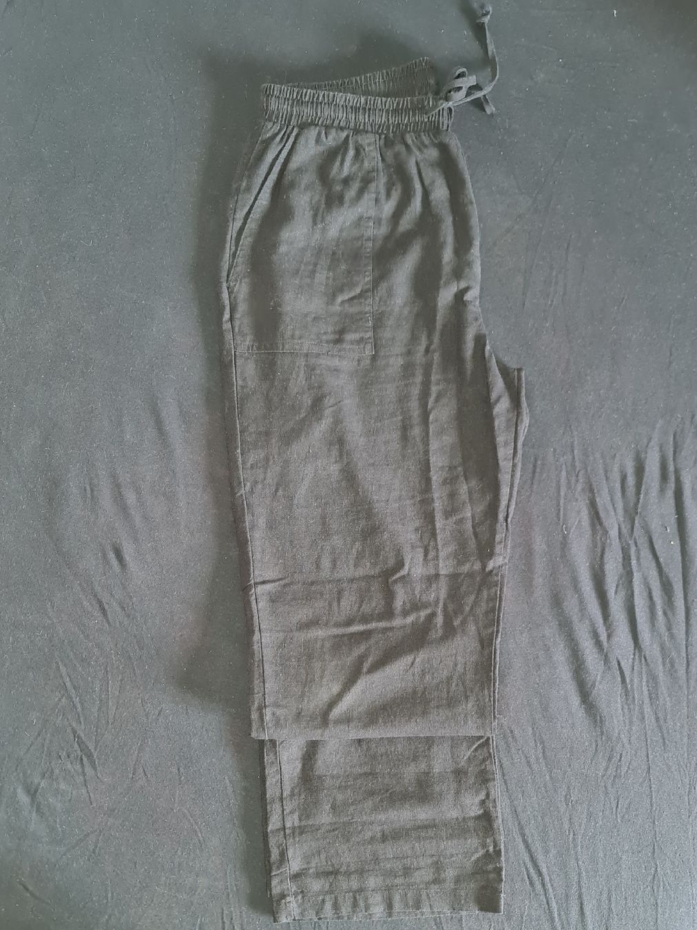 Pantaloni: Luftige Cargohose Leinenmix schwarz – Nuovo (secondo la descrizione) da Lengnau BE venduto da Spahrtakus 1
