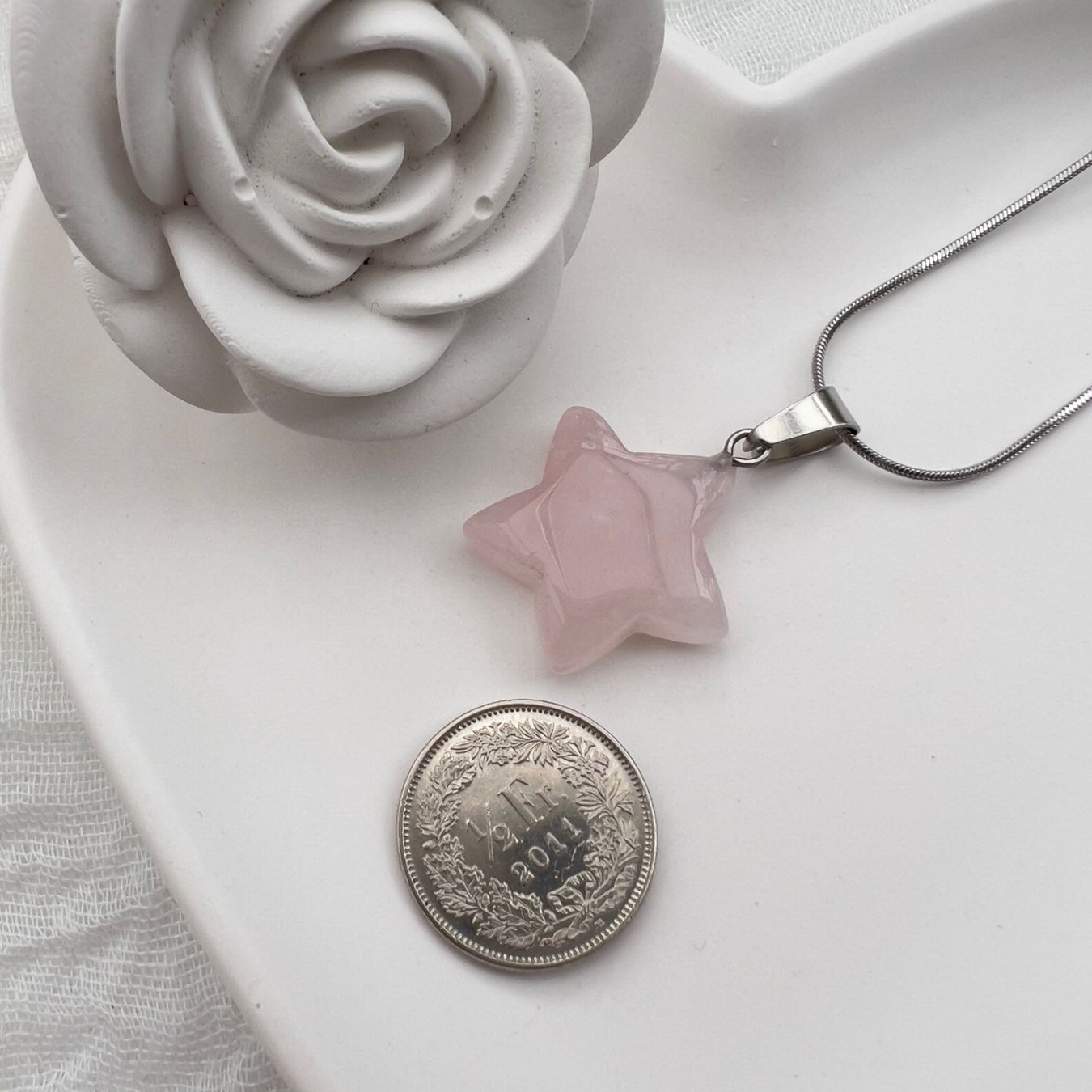 Ciondoli: Pendentif étoile en quartz rose – Nuovo e nell'imballaggio originale da Pully venduto da sunaddict 1