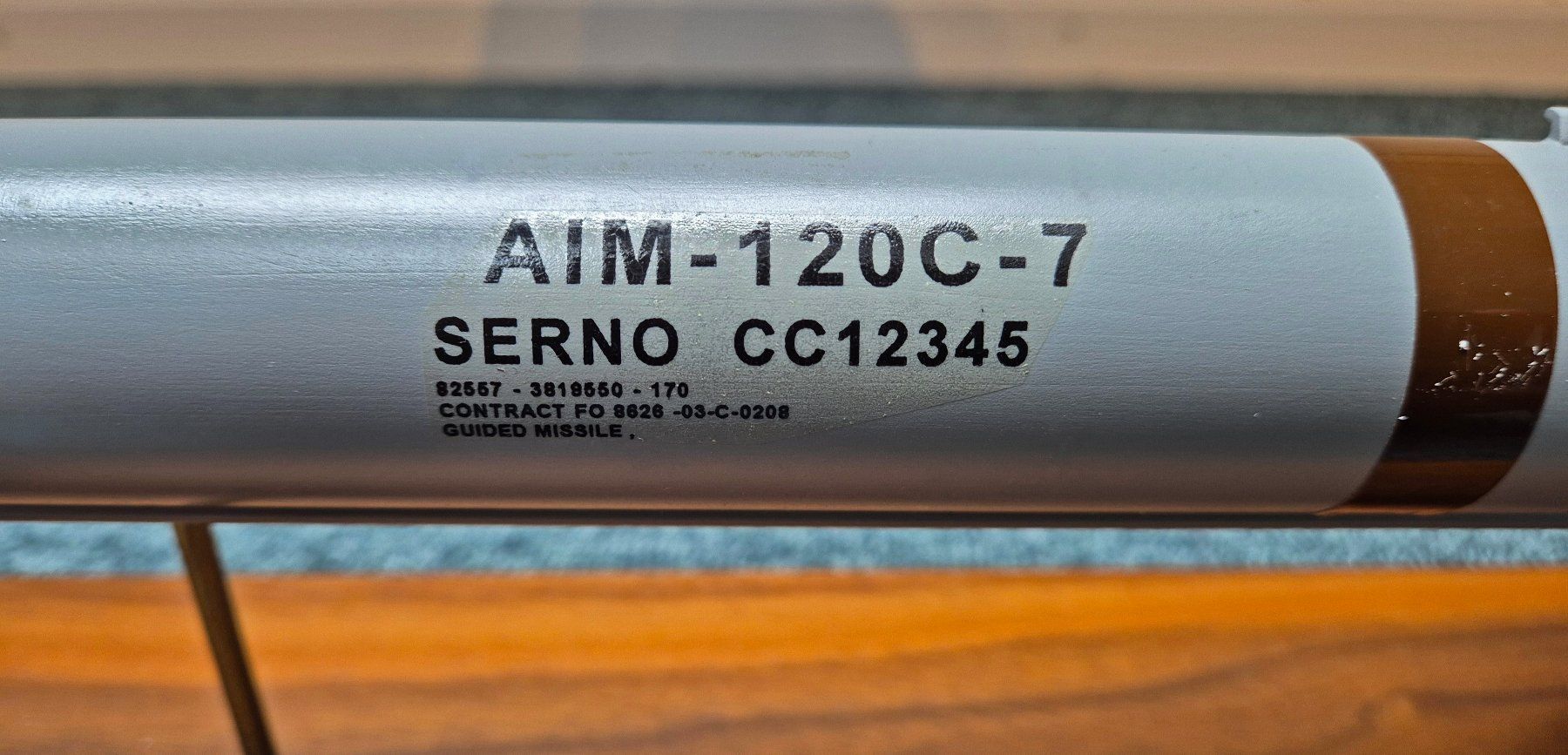 Kit di modellismo & Modellini statici: Grosses Modell einer AIM-120 AMRAAM Lenkwaffe – Usato da Affeltrangen venduto da FabiCH75 2