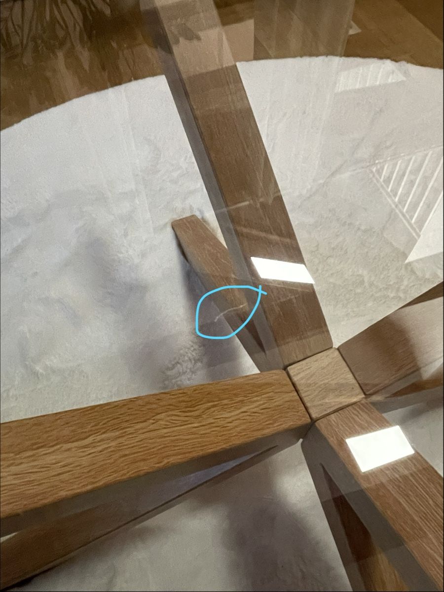 Tavoli: Runder Glastisch mit Metallbeinen in Holzoptik – Usato da Winterthur venduto da lue_sqt9 4