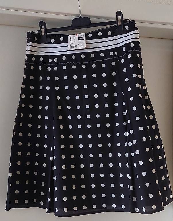 Röcke: Jupe ESPRIT noire à pois blancs NEUVE – Gebraucht aus Tschugg von uldrypr 1