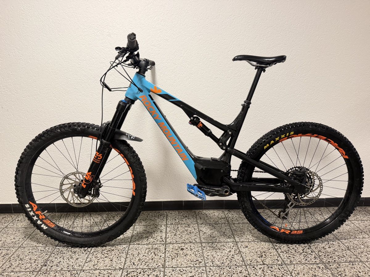 Rocky Mountain Bicycles Velos: Rocky Mountain E MTB Fully – Gebraucht aus Stansstad von 91PD 6