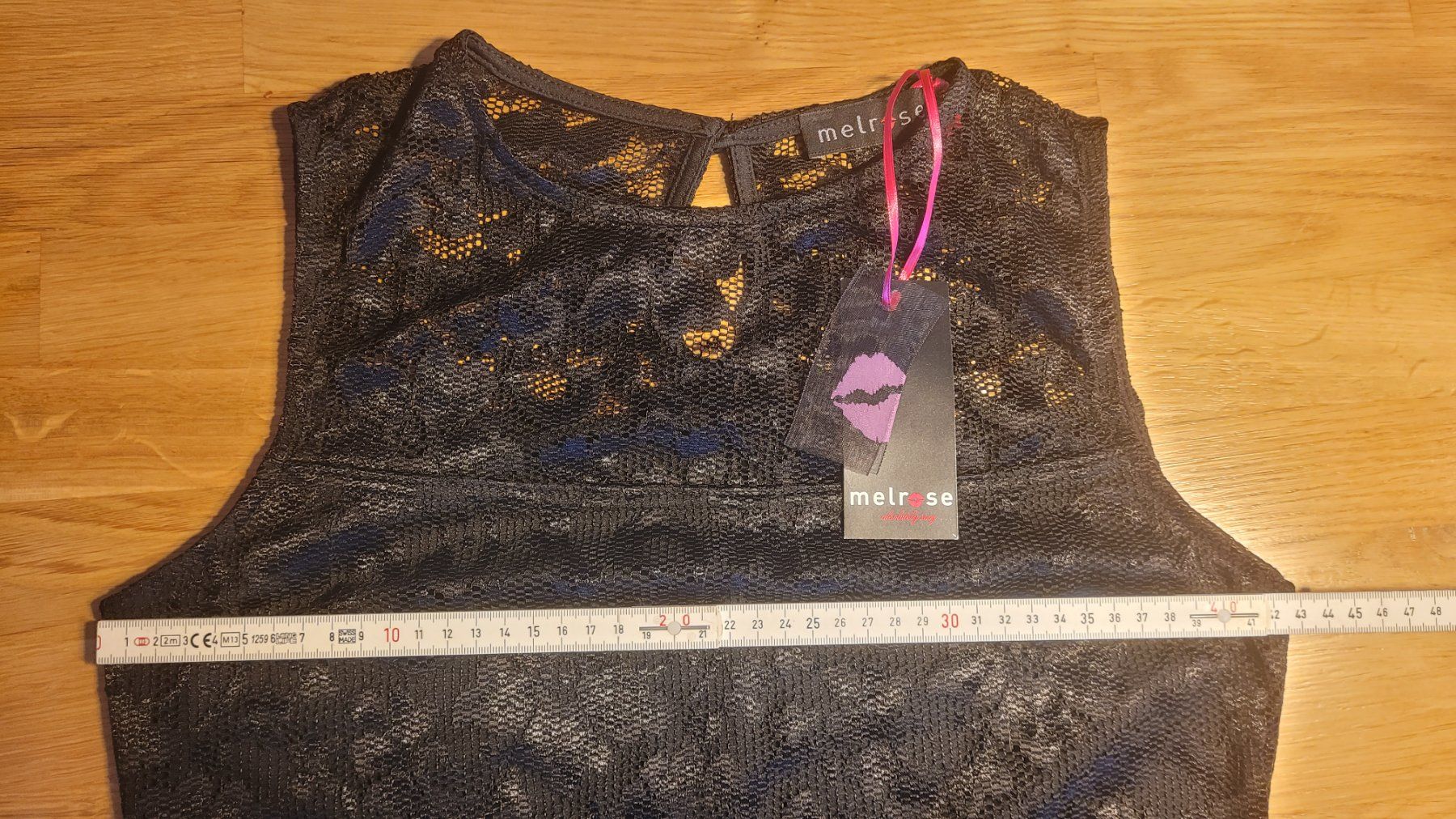 Kleider: Melrose Spitzenkleid – Neu (gemäss Beschreibung) aus Uetendorf von Heyhey3661 5
