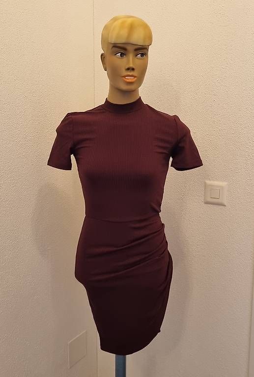 Kleider: Kleid von VILA, Gr. XS – Gebraucht aus Hägglingen von TamaraDeVito