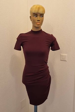 Kleid von VILA, Gr. XS