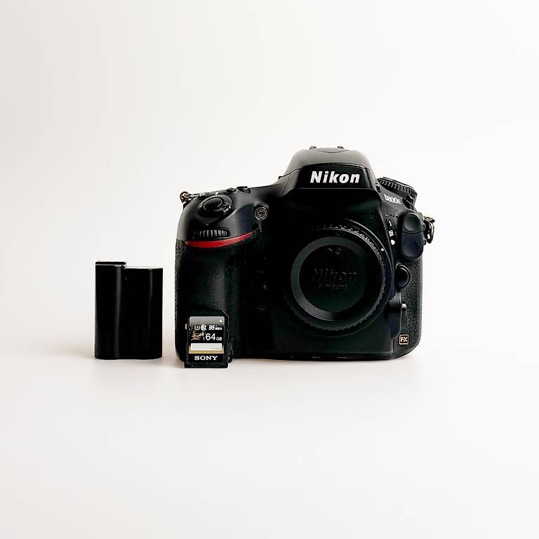 Fotocamera: Nikon D800e Vollformat-Spiegelreflexkamera  – Usato da Chur venduto da Gabsc
