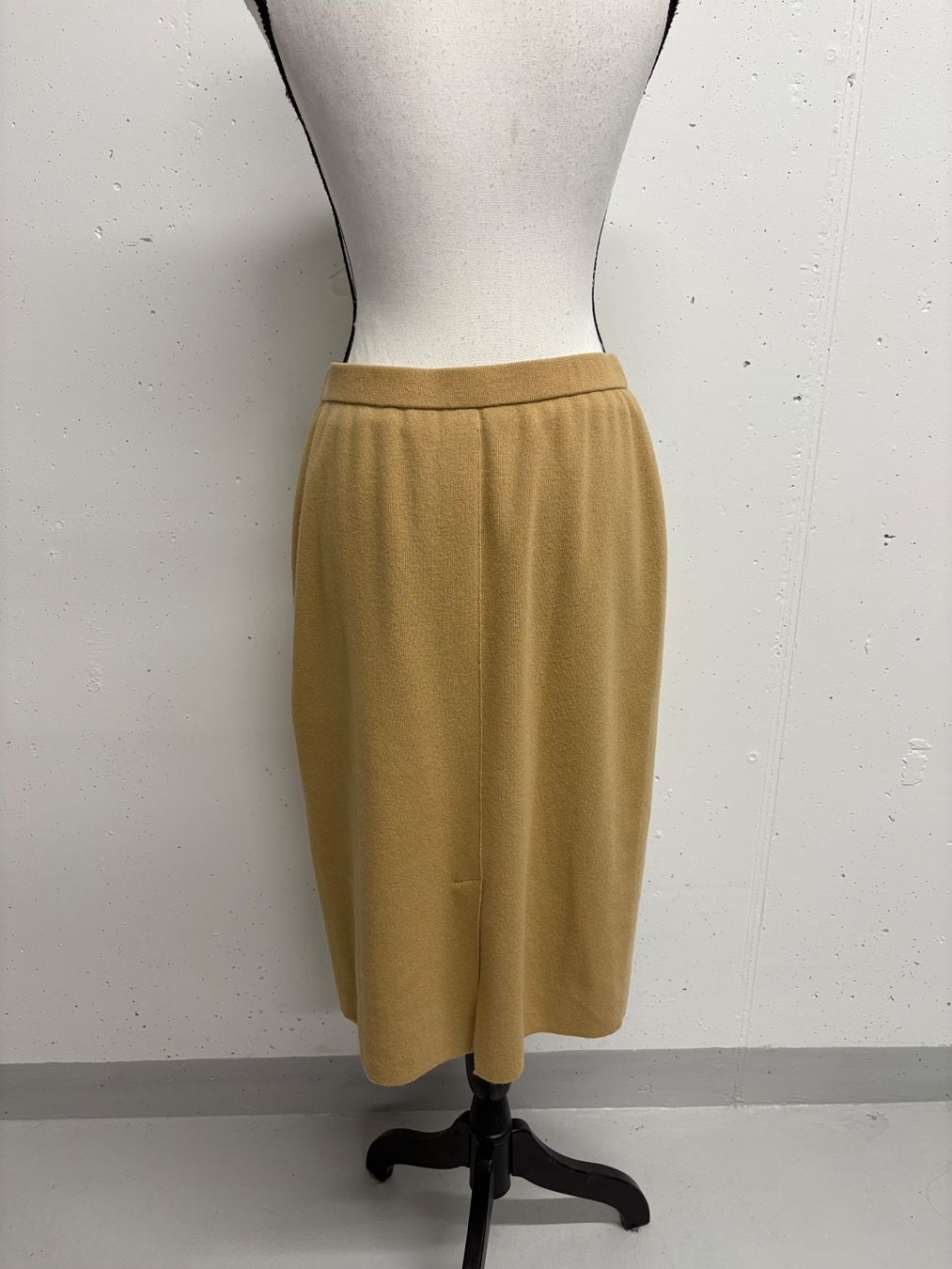 Röcke: ARA knielanger Rock Gr. 40 beige Wolle Angora – Neu (gemäss Beschreibung) aus Regensdorf von secondchancefashion 3