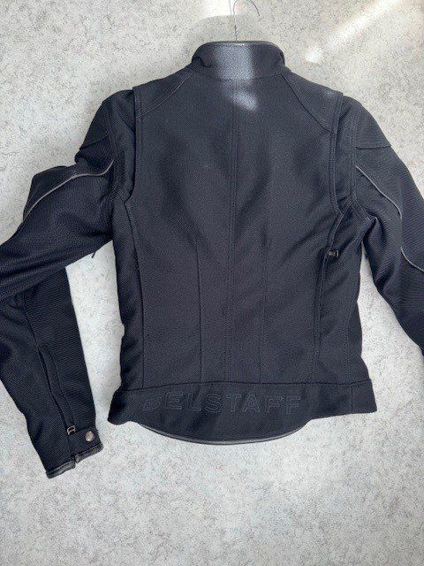 Belstaff Jacken: Belstaff Damen Motorradjacke – Gebraucht aus Hagendorn von Pezzli 3