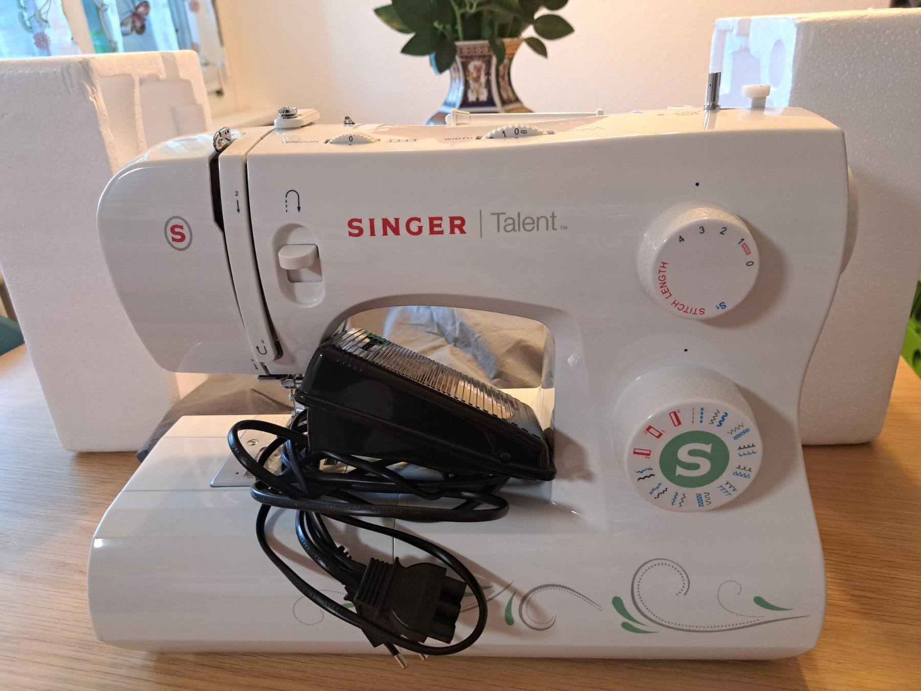 Singer Machines à coudre: Singer Talent Nähmaschine 3321 – D'occasion à Uster par BellaBimbaQ