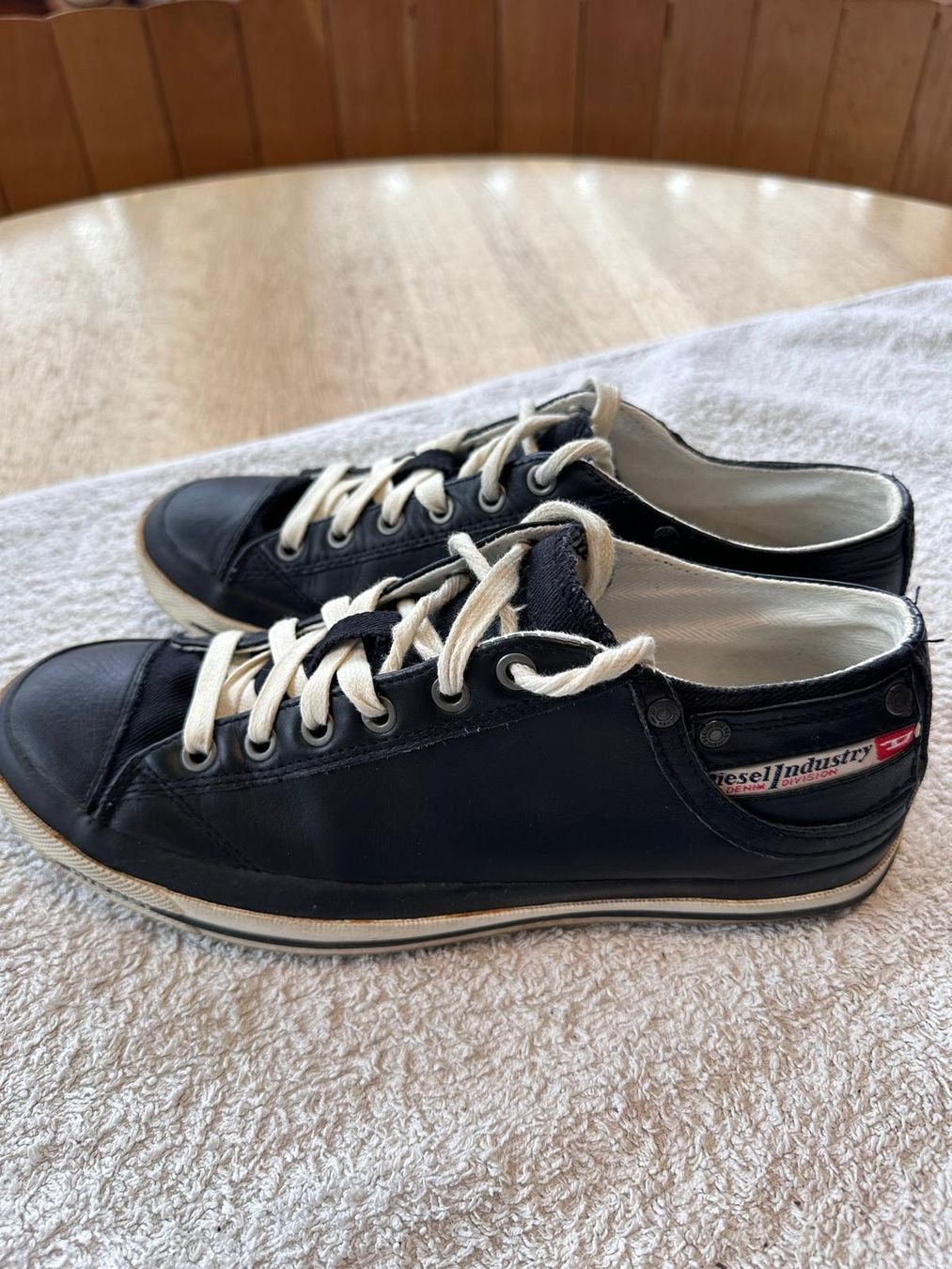 Diesel Scarpe da donna: Chaussures – Nuovo (secondo la descrizione) da Courtaman venduto da Jardin1 1