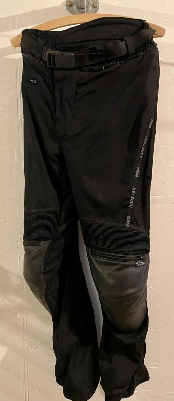IXS Jacken: IXS Motorrad-Jacke mit Hosen – Gebraucht aus Ebnat-Kappel von rf1264