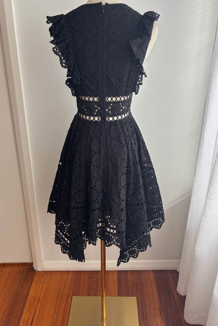Zimmermann Vestiti: Zimmermann Broderie Dress – Usato da St.Josefen venduto da lop_lh8d 9