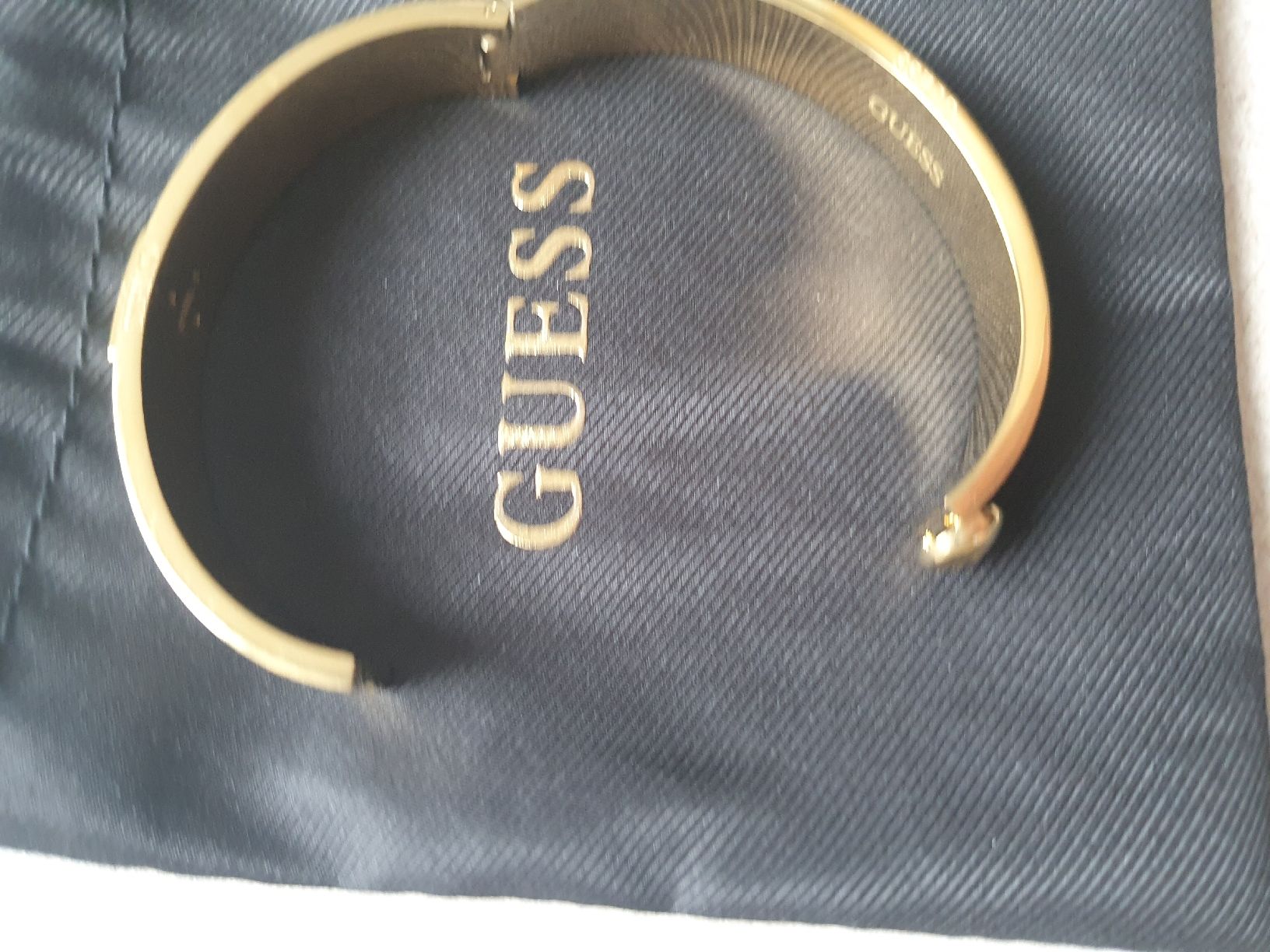 Guess Bracciali & Braccialetti: Armband von Guess – Nuovo (secondo la descrizione) da Wettingen venduto da __Dom__ 5