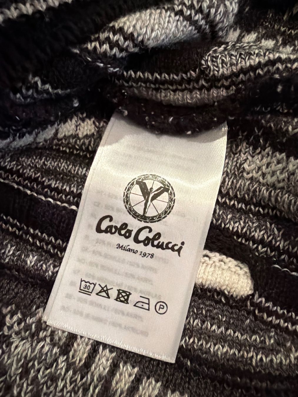 Carlo Colucci Pullover & Sweatshirts: Carlo Colucci Pullover, schwarz grau weiss, S – Neu (gemäss Beschreibung) aus Egg b. Zürich von d.t.t 3