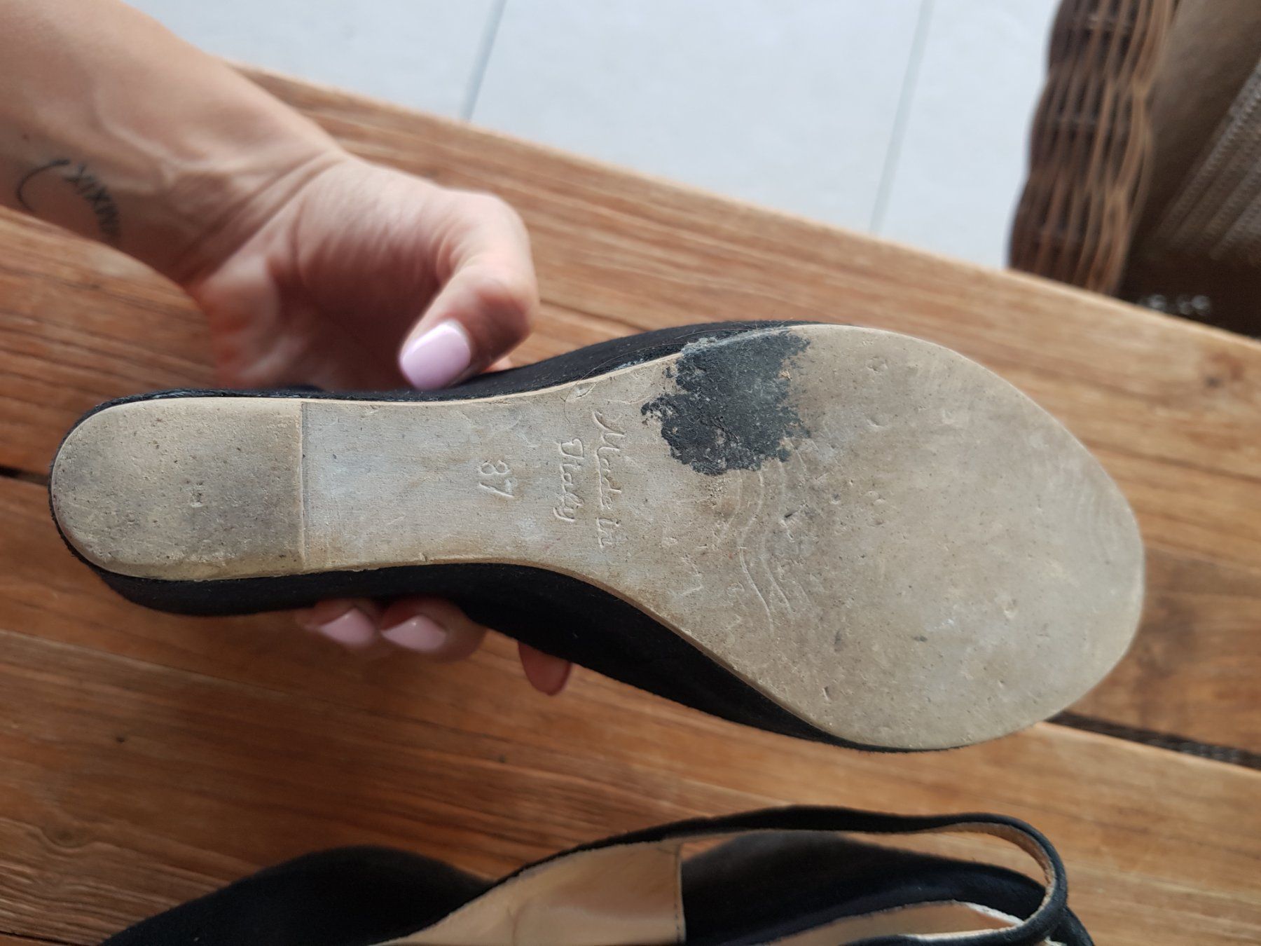 Damenschuhe: Keilsandalen Wildleder von Erredue – Gebraucht aus Eschenbach SG von SanFranciscoCalifornia 3