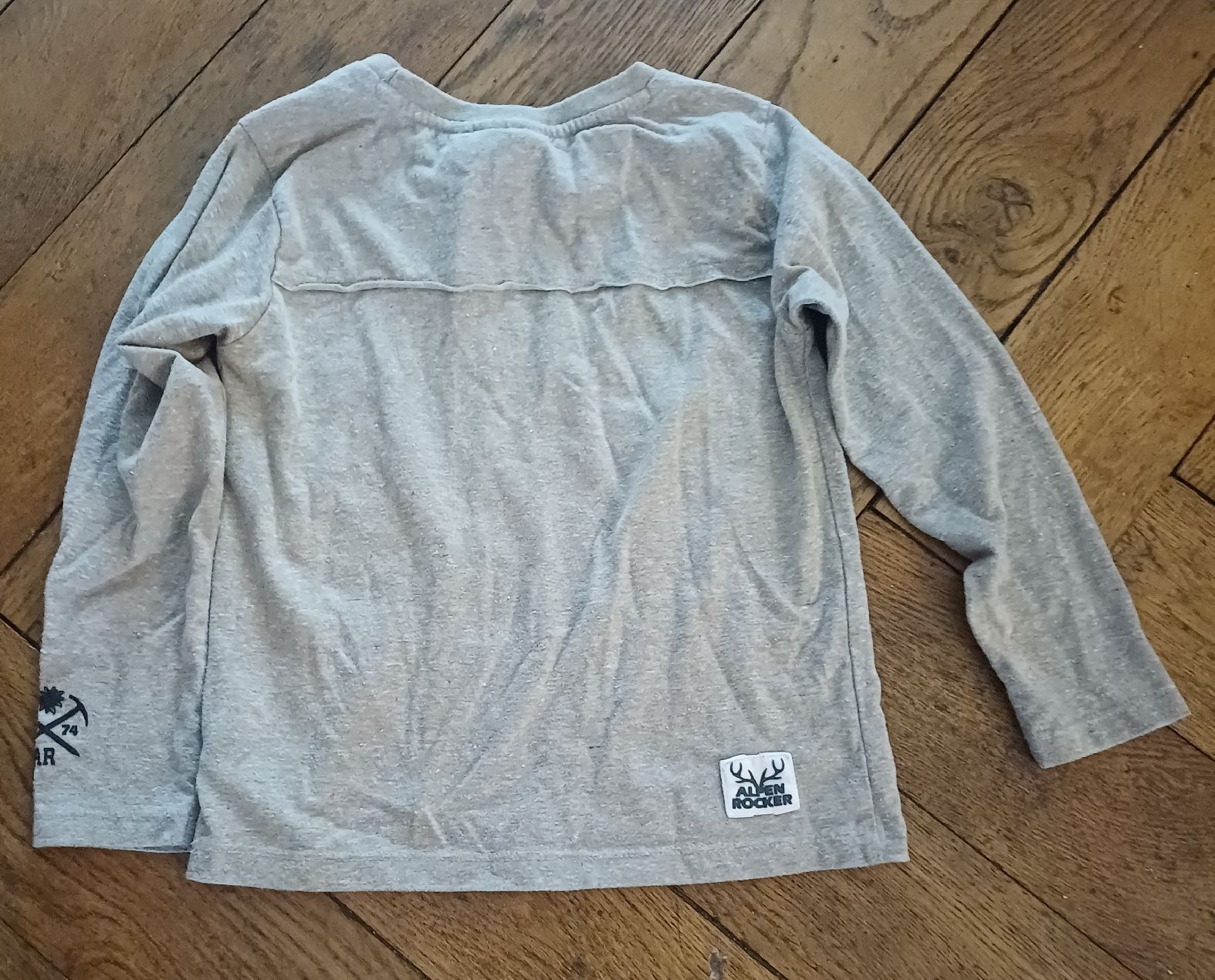 Pullover & Sweatshirts: Langarmshirt Grösse 116 von Bondi – Gebraucht aus Schönenwerd von pomodor 1