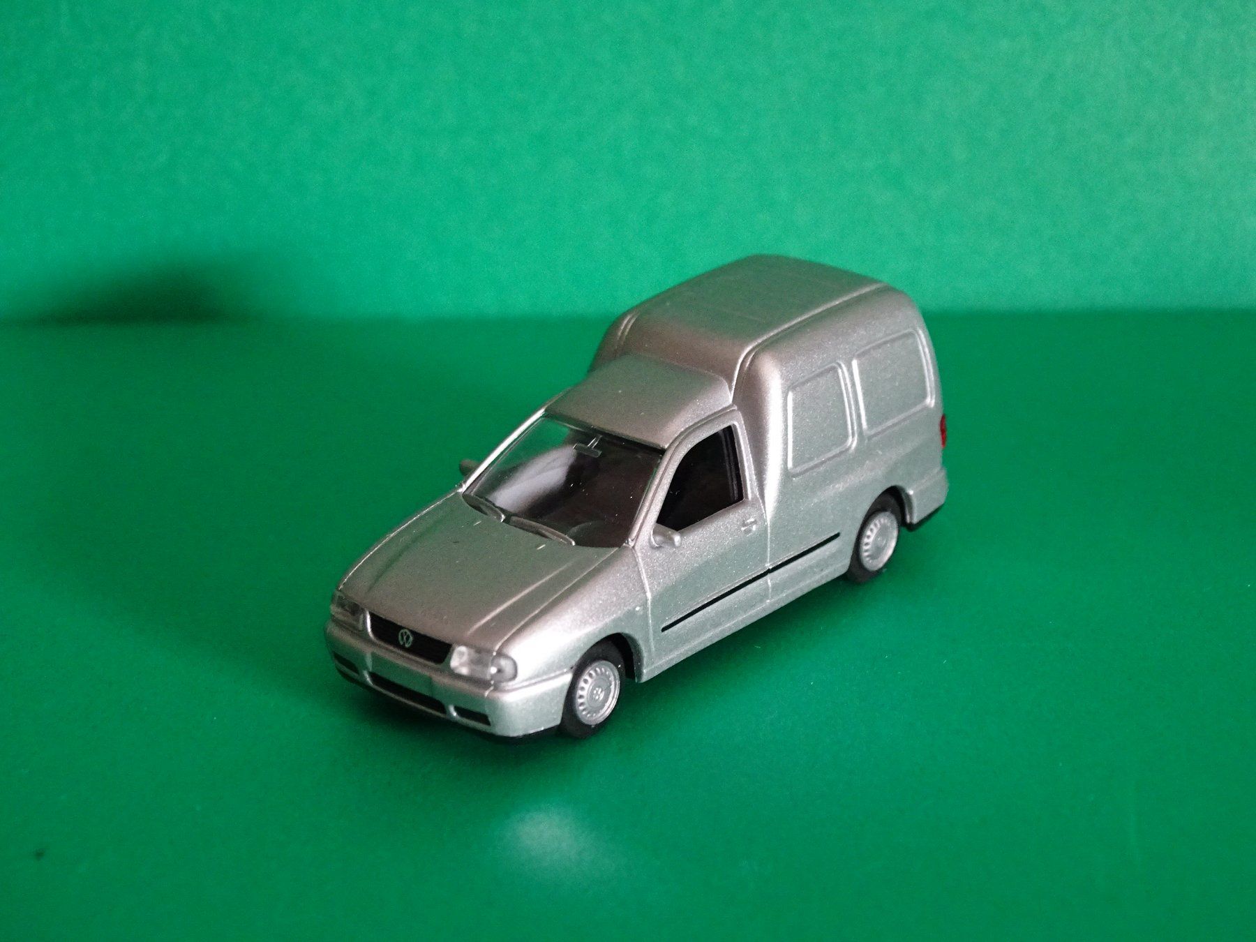 Rietze Modellautos: VW Caddy von Rietze 1/87 – Neu (gemäss Beschreibung) aus Bretzwil von Meex 2