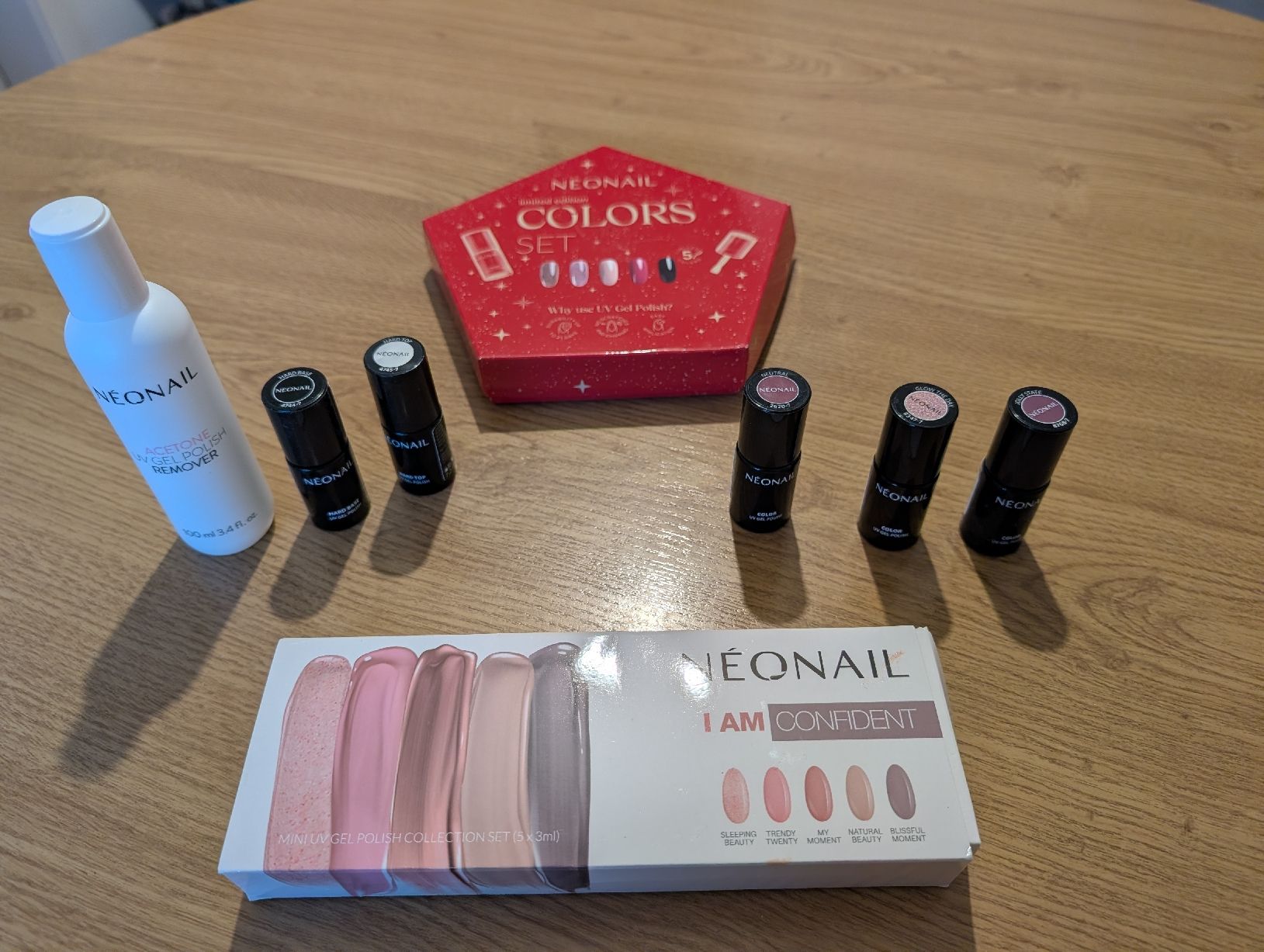 Vernis à ongles: NEONAIL – D'occasion à Fislisbach par Pika_83