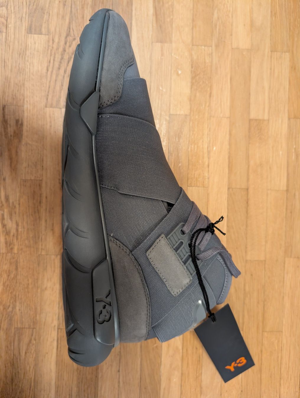 Y-3 Scarpe da uomo: Y-3 Qasa High Visa Gray Size 10 – Nuovo e nell'imballaggio originale da Dietikon venduto da jak_rs6v 4