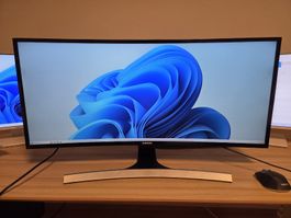 SAMSUNG CURVED MONITOR 34''