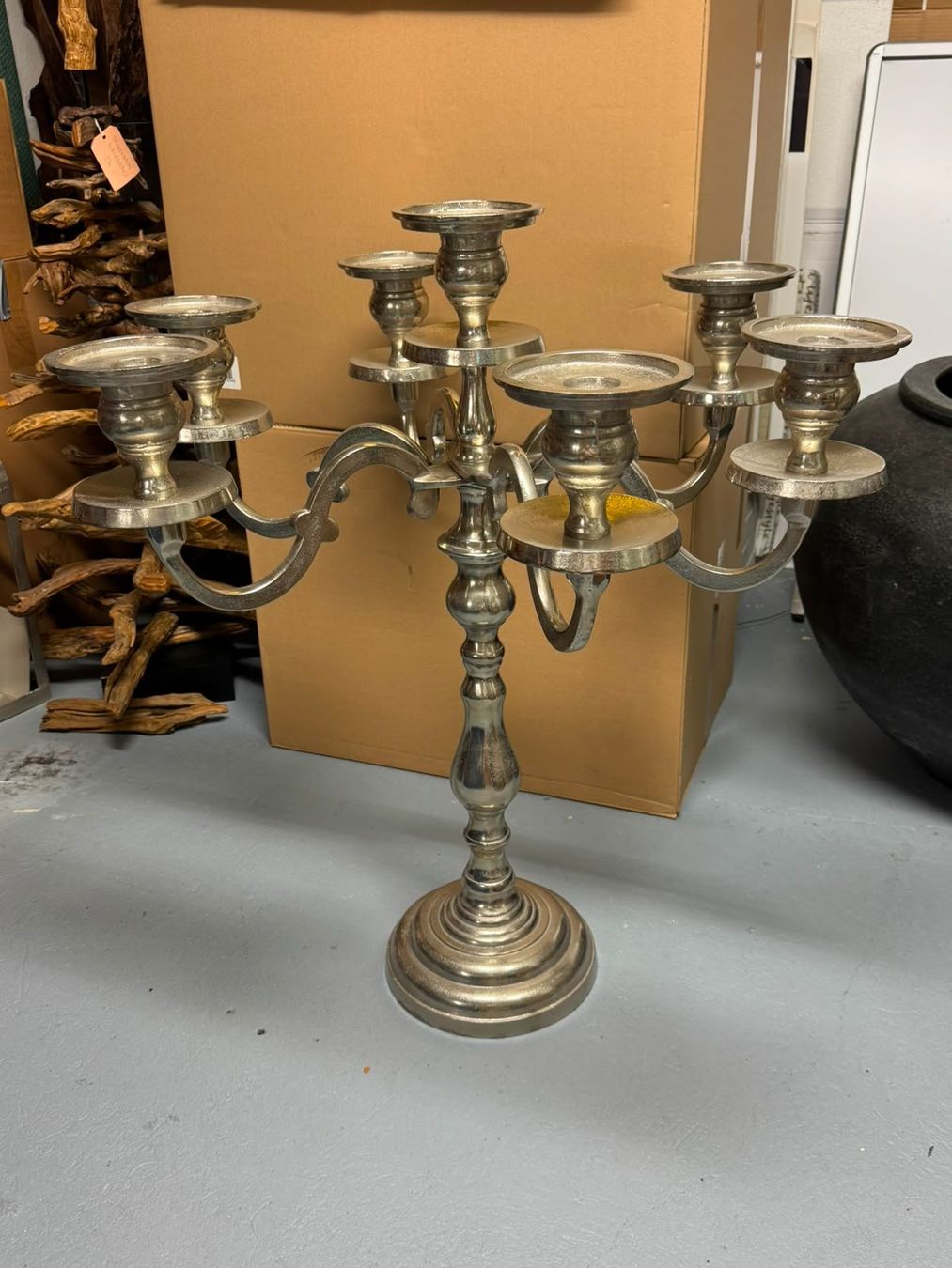 Bougeoirs: Wunderschöner Kerzenständer aus Alu – Neuf (Voir description) à Zürich par RST8038 1