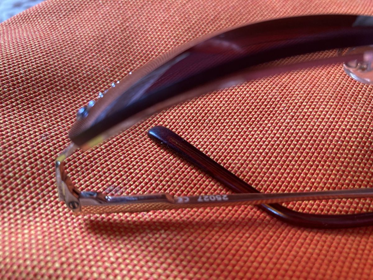 Occhiali & Lenti: Lunettes de soleil à perles – Usato da Ardon venduto da hel_2sxp 1